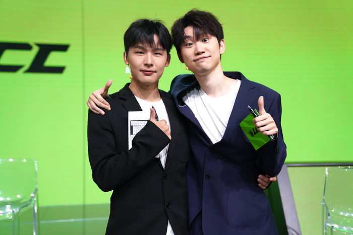 huNter-：我很幸运能遇到 SAW 作为IGL。 Donk 并不是Team Spirit的全部