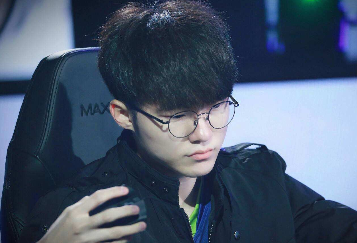 Bilibili Gaming 击败 EDward Gaming - VCT 2025： China Stage 2