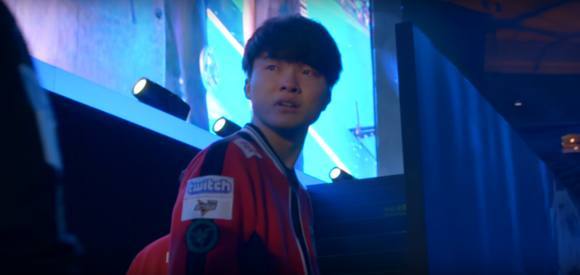 德州扑克不是赌桌胜负（德州扑克的本质不在赌桌胜负）